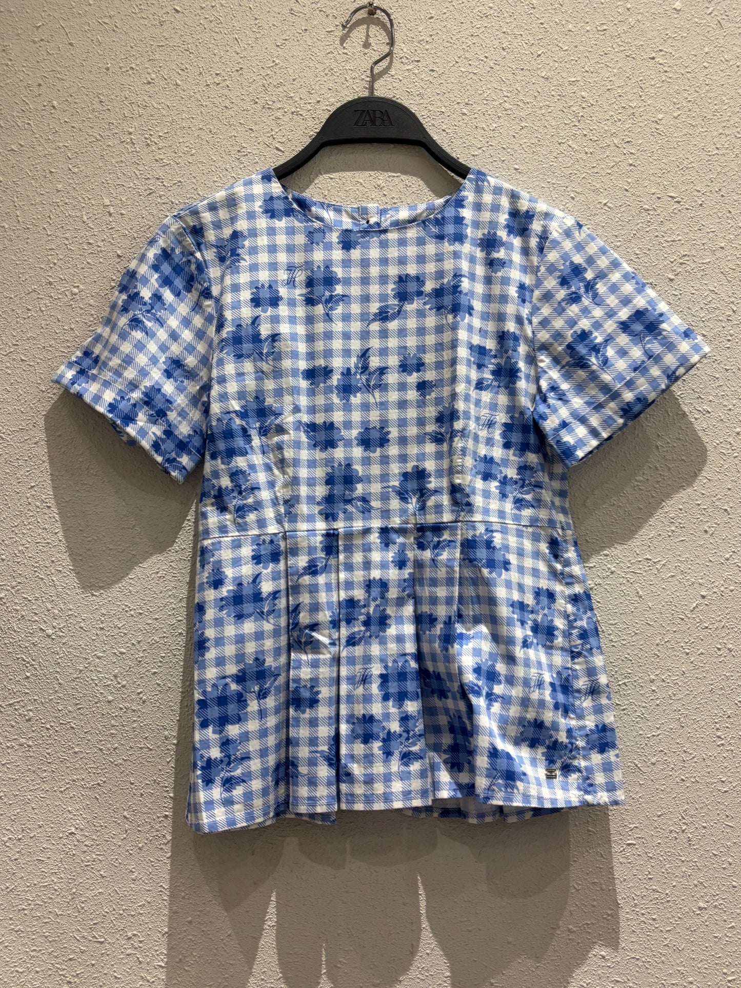 TH Top 0023