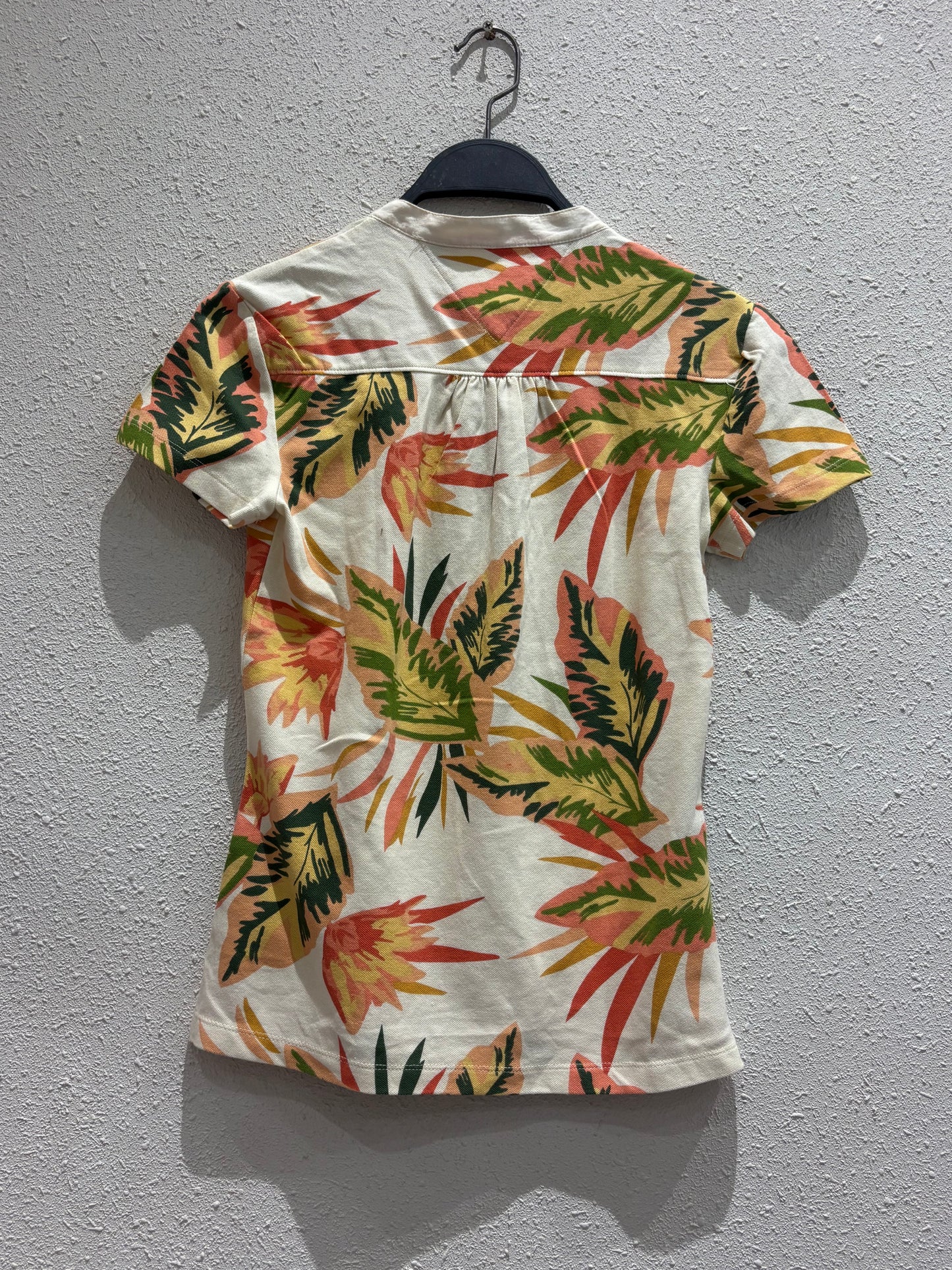 TH Top 0033