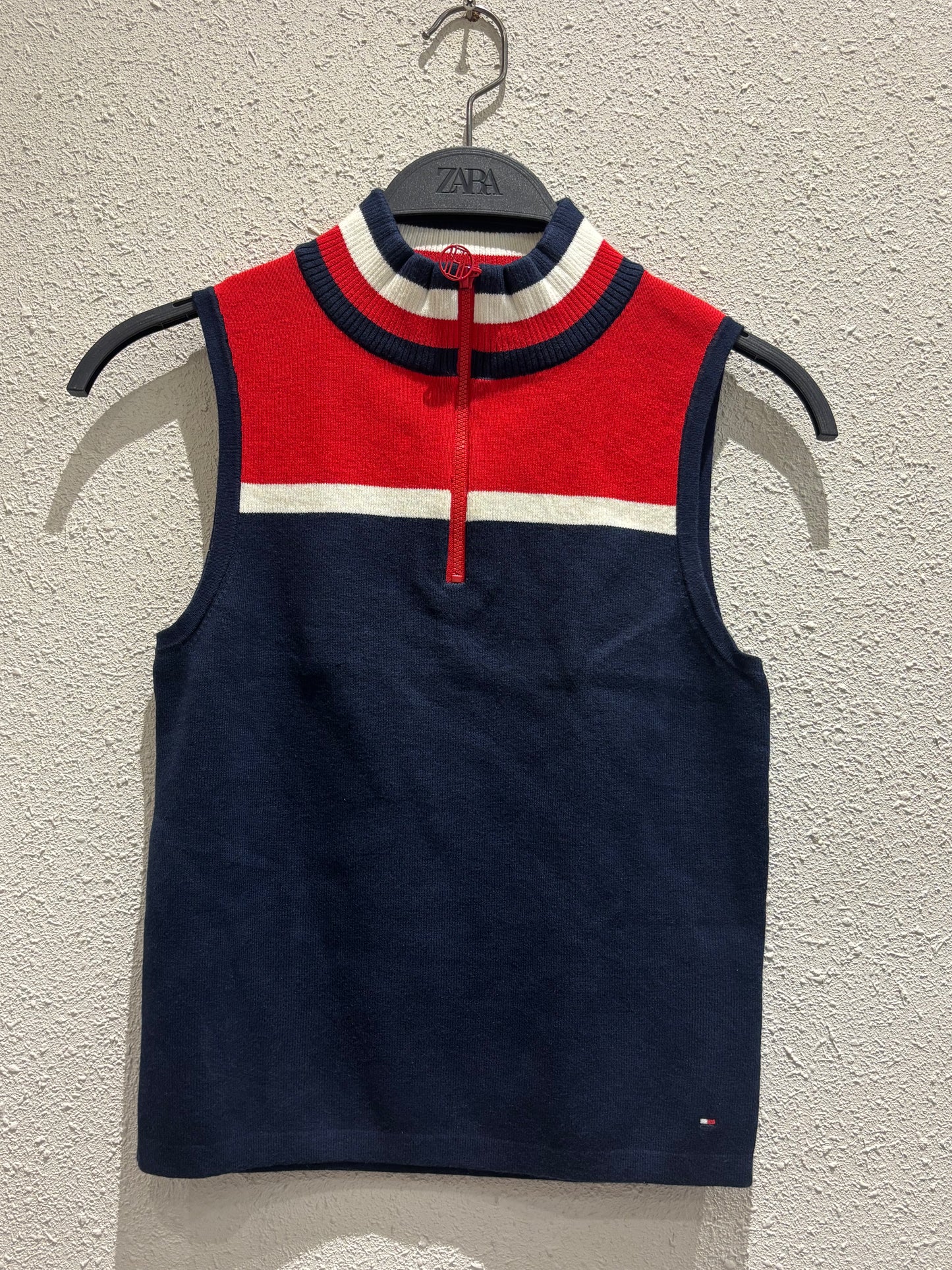 TH Top 0025