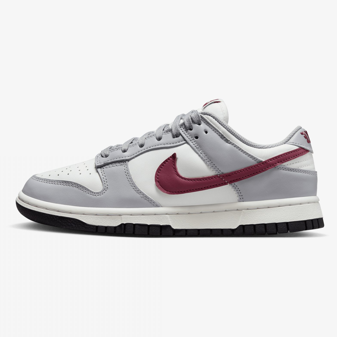 DUNK LOW ‘SUMMIT WHITE/ROSEWOOD’